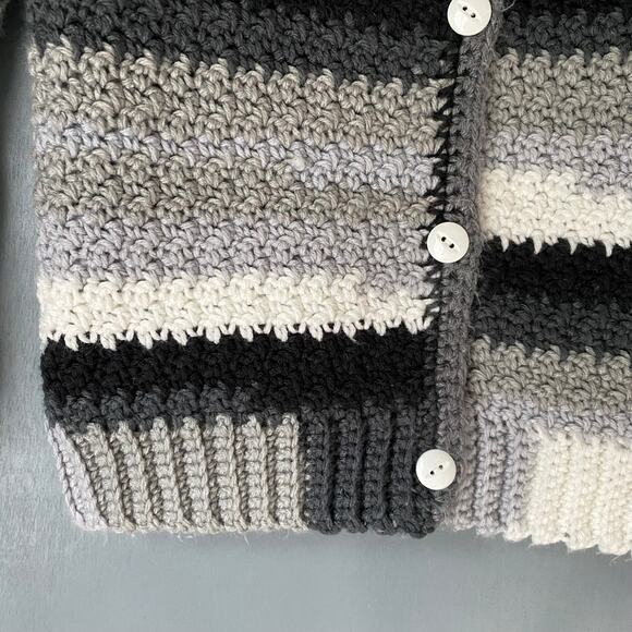 HAND KNIT Women's M Striped Cardigan Crochet Arts & Crafts Cottagecore Hippie - Picture 6 of 9